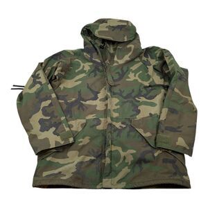 Vintage U.S. military Parka, Extended Cold Weather L Long 8415-01-228-1320